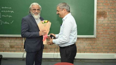 Dr. Faruk G. Patel, CMD of KP Group, gave a lecture at IIM Ahmedabad on ethics and values, highlighting their application in business and daily life. He also participated in a live Q&A session, answering students’ questions.